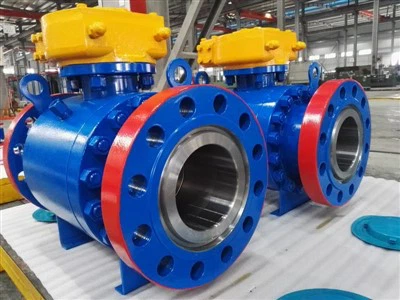 Täisavaga kuulkraan